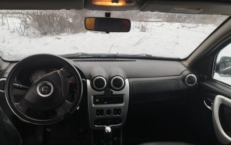 Renault Sandero I, 2013 год, 370 000 рублей, 3 фотография