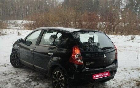 Renault Sandero I, 2013 год, 370 000 рублей, 4 фотография