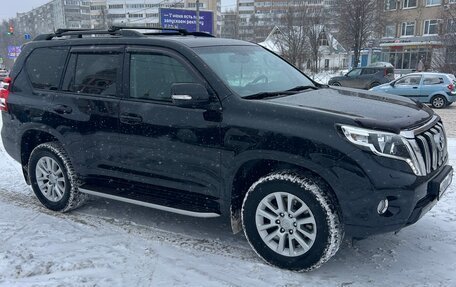 Toyota Land Cruiser Prado 150 рестайлинг 2, 2014 год, 3 600 000 рублей, 4 фотография