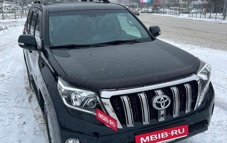 Toyota Land Cruiser Prado 150 рестайлинг 2, 2014 год, 3 600 000 рублей, 2 фотография