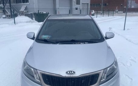 KIA Rio III рестайлинг, 2012 год, 650 000 рублей, 2 фотография