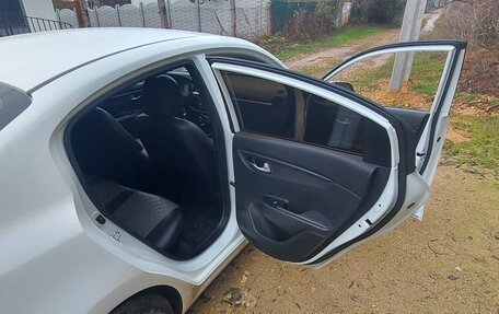 KIA Rio IV, 2019 год, 1 000 000 рублей, 8 фотография