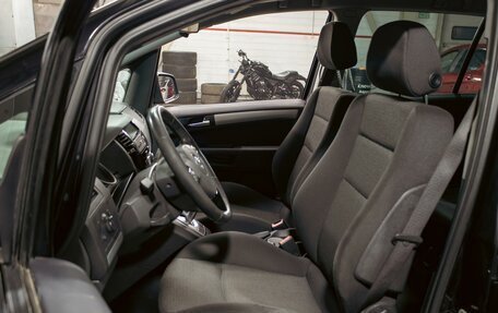 Opel Zafira B, 2011 год, 695 000 рублей, 11 фотография