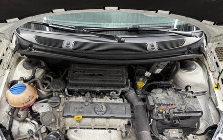 Skoda Fabia II, 2014 год, 999 999 рублей, 25 фотография