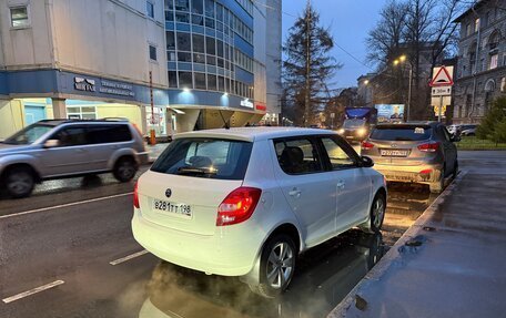 Skoda Fabia II, 2014 год, 999 999 рублей, 28 фотография