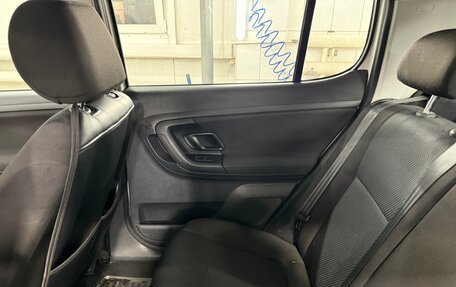 Skoda Fabia II, 2014 год, 999 999 рублей, 35 фотография