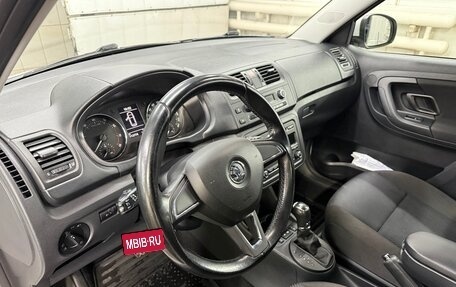 Skoda Fabia II, 2014 год, 999 999 рублей, 30 фотография