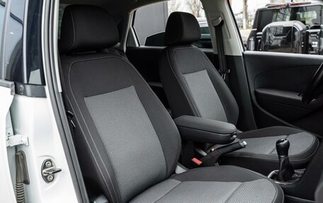 Volkswagen Polo VI (EU Market), 2015 год, 1 050 000 рублей, 9 фотография