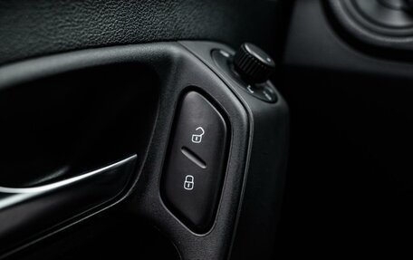 Volkswagen Polo VI (EU Market), 2015 год, 1 050 000 рублей, 19 фотография