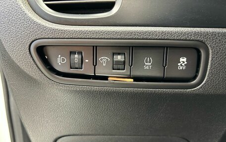 KIA Rio IV, 2017 год, 1 009 000 рублей, 10 фотография