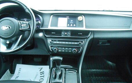 KIA Optima IV, 2019 год, 1 670 000 рублей, 11 фотография