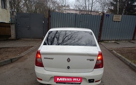 Renault Logan I, 2013 год, 275 000 рублей, 4 фотография