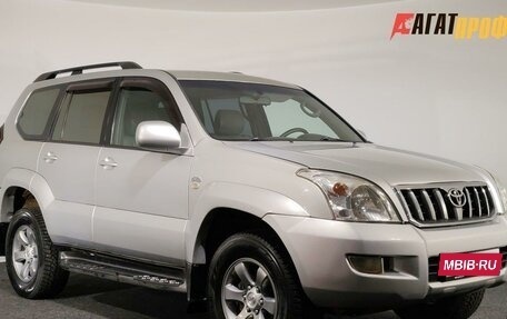 Toyota Land Cruiser Prado 120 рестайлинг, 2004 год, 1 470 000 рублей, 3 фотография