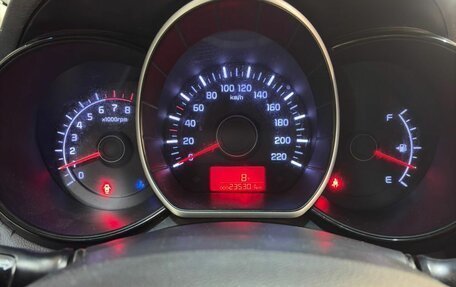 KIA Rio III рестайлинг, 2013 год, 500 000 рублей, 6 фотография