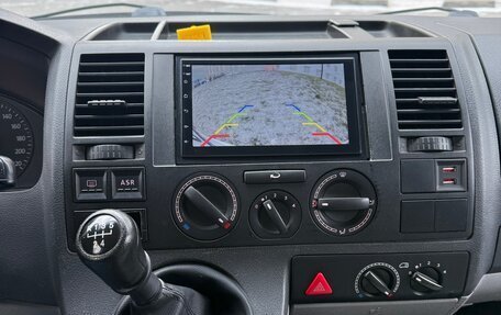 Volkswagen Transporter T5 рестайлинг, 2003 год, 1 130 000 рублей, 9 фотография