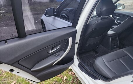 BMW 3 серия, 2014 год, 1 650 000 рублей, 10 фотография