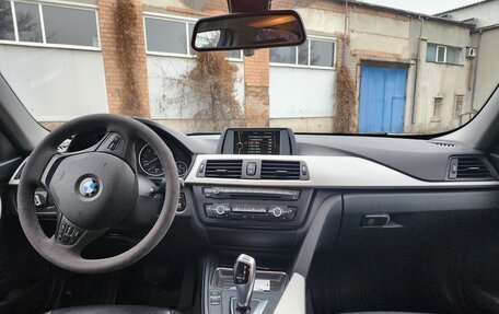 BMW 3 серия, 2014 год, 1 650 000 рублей, 13 фотография