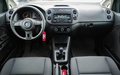 Volkswagen Golf Plus II, 2012 год, 800 000 рублей, 15 фотография