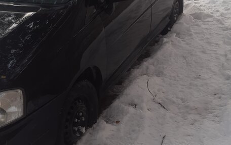 Nissan Liberty, 2000 год, 370 000 рублей, 3 фотография