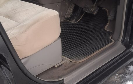 Nissan Liberty, 2000 год, 370 000 рублей, 10 фотография