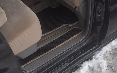 Nissan Liberty, 2000 год, 370 000 рублей, 13 фотография