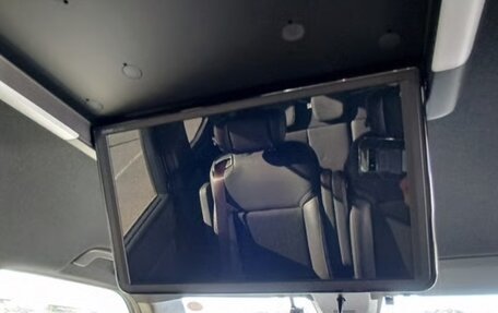 Honda Stepwgn, 2022 год, 2 630 000 рублей, 4 фотография