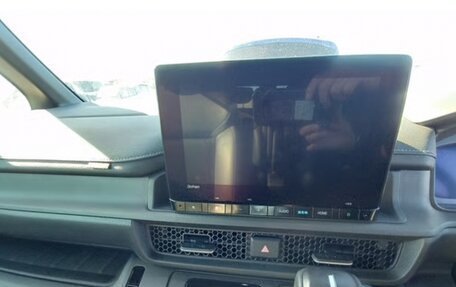 Honda Stepwgn, 2022 год, 2 630 000 рублей, 6 фотография