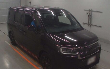 Honda Stepwgn, 2022 год, 2 630 000 рублей, 15 фотография