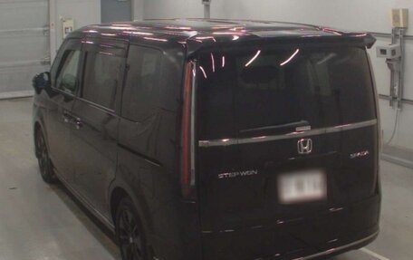 Honda Stepwgn, 2022 год, 2 630 000 рублей, 16 фотография