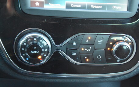 Renault Kaptur I рестайлинг, 2016 год, 1 470 000 рублей, 23 фотография