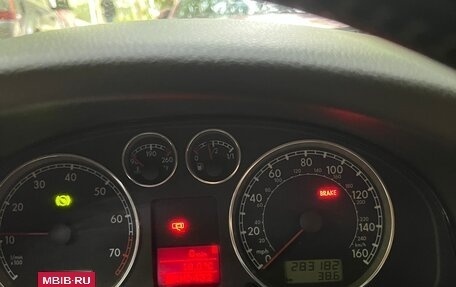 Volkswagen Passat B5+ рестайлинг, 2002 год, 550 000 рублей, 3 фотография