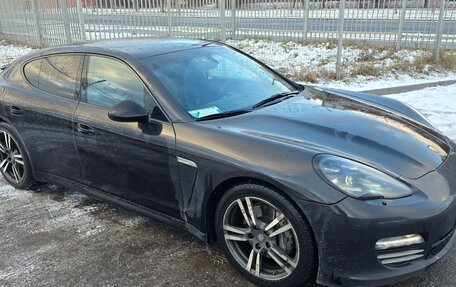 Porsche Panamera II рестайлинг, 2011 год, 2 500 000 рублей, 2 фотография
