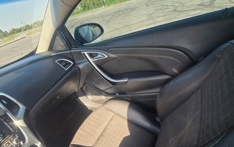 Opel Astra J, 2012 год, 750 000 рублей, 11 фотография