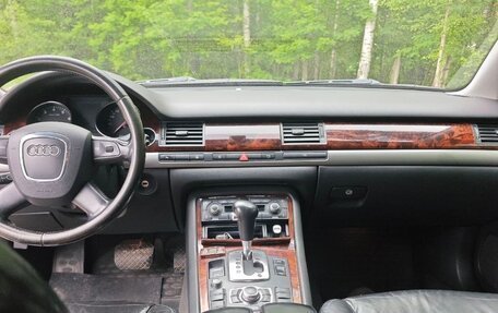 Audi A8, 2006 год, 750 000 рублей, 12 фотография