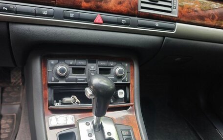 Audi A8, 2006 год, 750 000 рублей, 11 фотография
