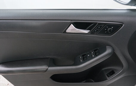 Volkswagen Jetta VI, 2014 год, 899 000 рублей, 18 фотография