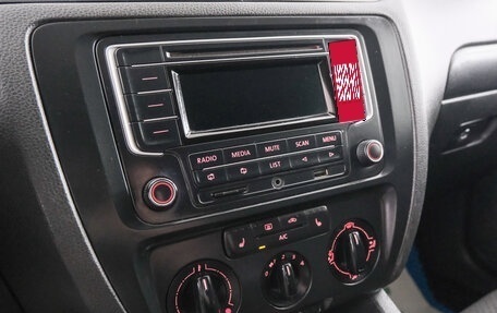 Volkswagen Jetta VI, 2014 год, 899 000 рублей, 15 фотография