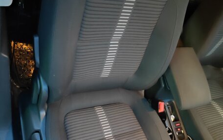 Volkswagen Tiguan I, 2011 год, 989 000 рублей, 8 фотография