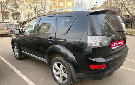 Mitsubishi Outlander III рестайлинг 3, 2008 год, 970 000 рублей, 3 фотография