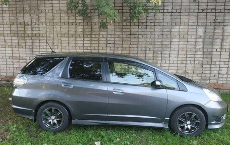 Honda Fit Shuttle I рестайлинг, 2012 год, 855 000 рублей, 6 фотография