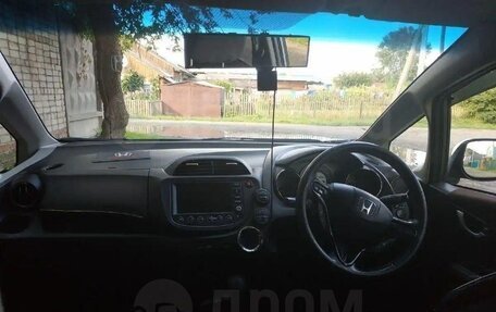 Honda Fit Shuttle I рестайлинг, 2012 год, 855 000 рублей, 8 фотография