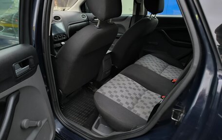 Ford Focus II рестайлинг, 2007 год, 675 000 рублей, 37 фотография