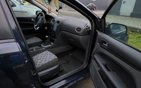 Ford Focus II рестайлинг, 2007 год, 675 000 рублей, 32 фотография