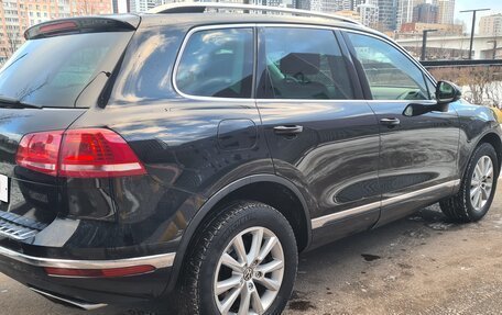 Volkswagen Touareg III, 2015 год, 2 490 000 рублей, 6 фотография