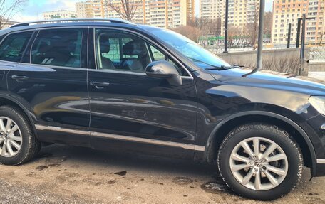 Volkswagen Touareg III, 2015 год, 2 490 000 рублей, 7 фотография
