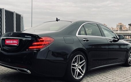 Mercedes-Benz S-Класс, 2018 год, 3 550 000 рублей, 4 фотография