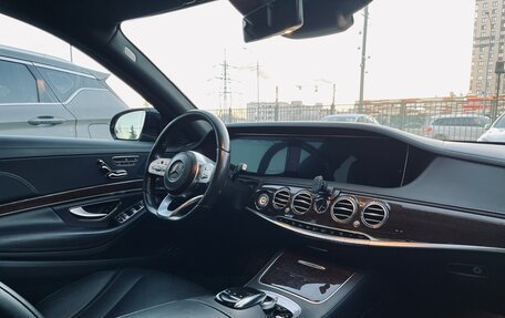 Mercedes-Benz S-Класс, 2018 год, 3 550 000 рублей, 7 фотография