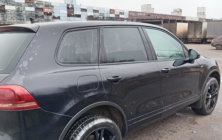 Volkswagen Touareg III, 2011 год, 1 550 000 рублей, 4 фотография