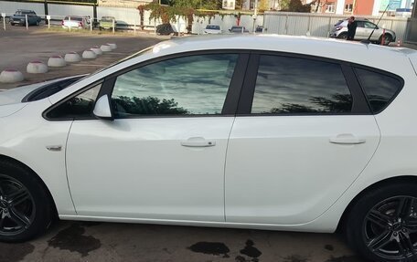 Opel Astra J, 2012 год, 460 000 рублей, 6 фотография