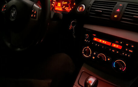 BMW 1 серия, 2006 год, 920 000 рублей, 4 фотография